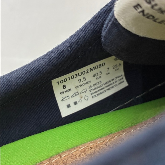 Cariuma Navy Canvas Sneakers Women’s 9.5/Mens 8 Cream Soles Sustainable Unisex - Picture 8 of 9